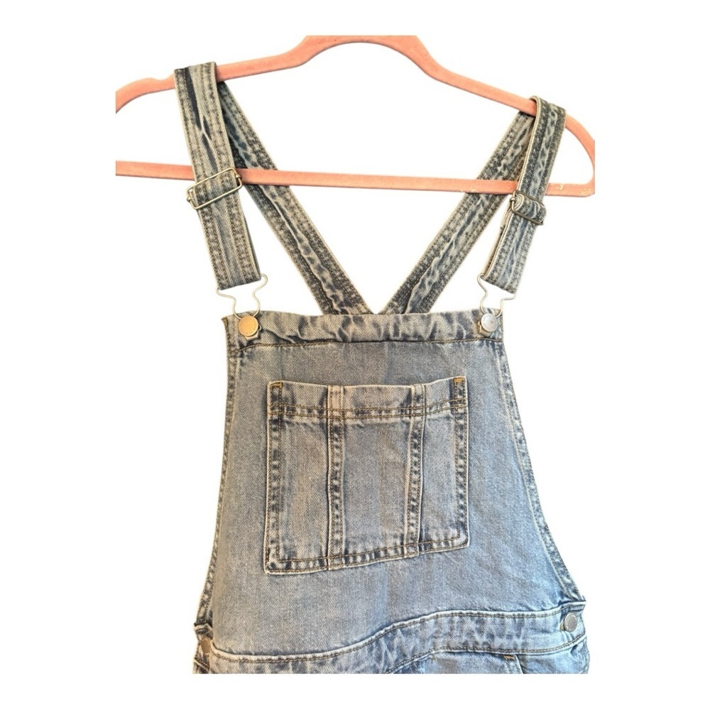 Universal Thread Blue Denim Overalls Size 8 - Picture 4 of 10